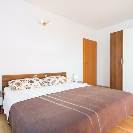 Adria Punat Apartments Екстер'єр фото