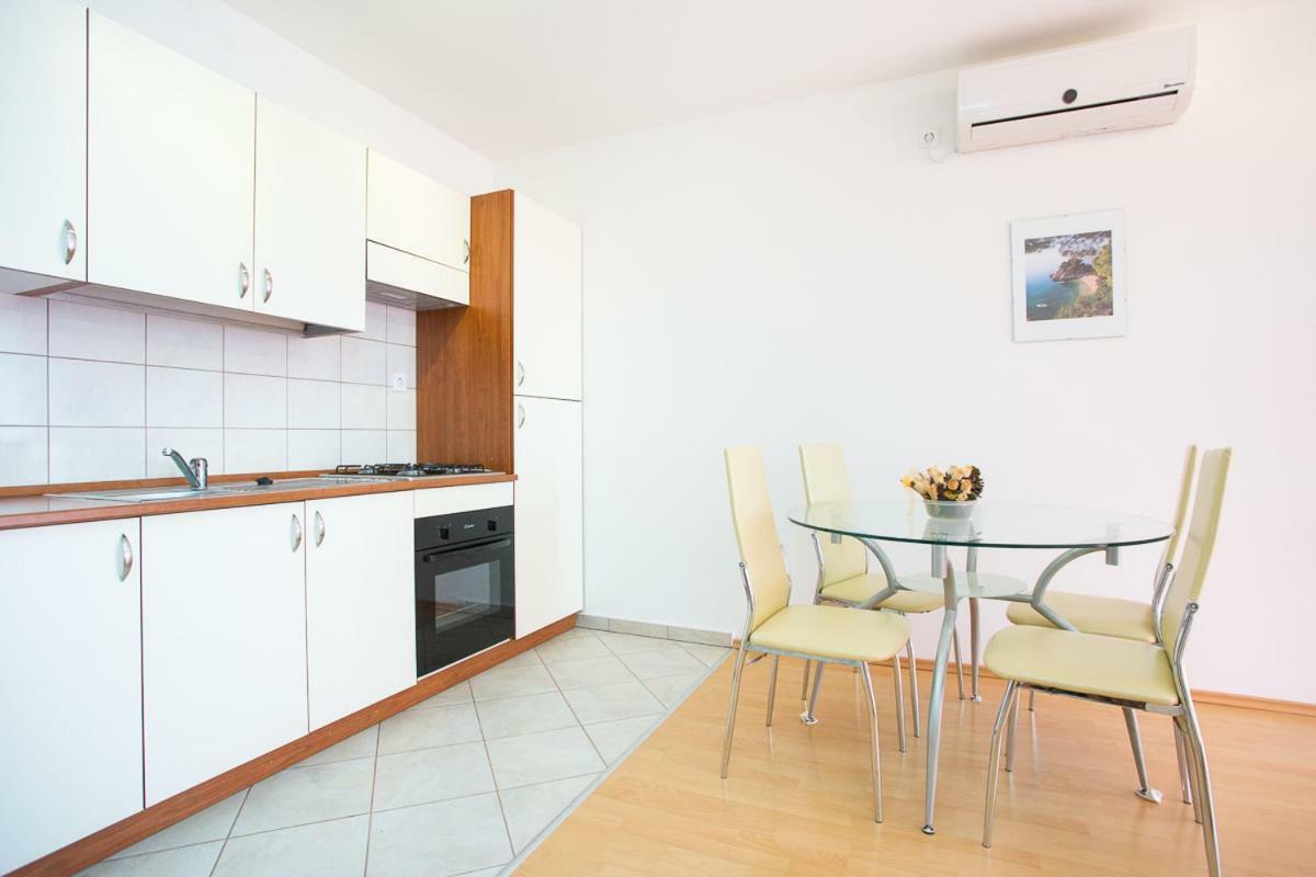 Adria Punat Apartments Екстер'єр фото