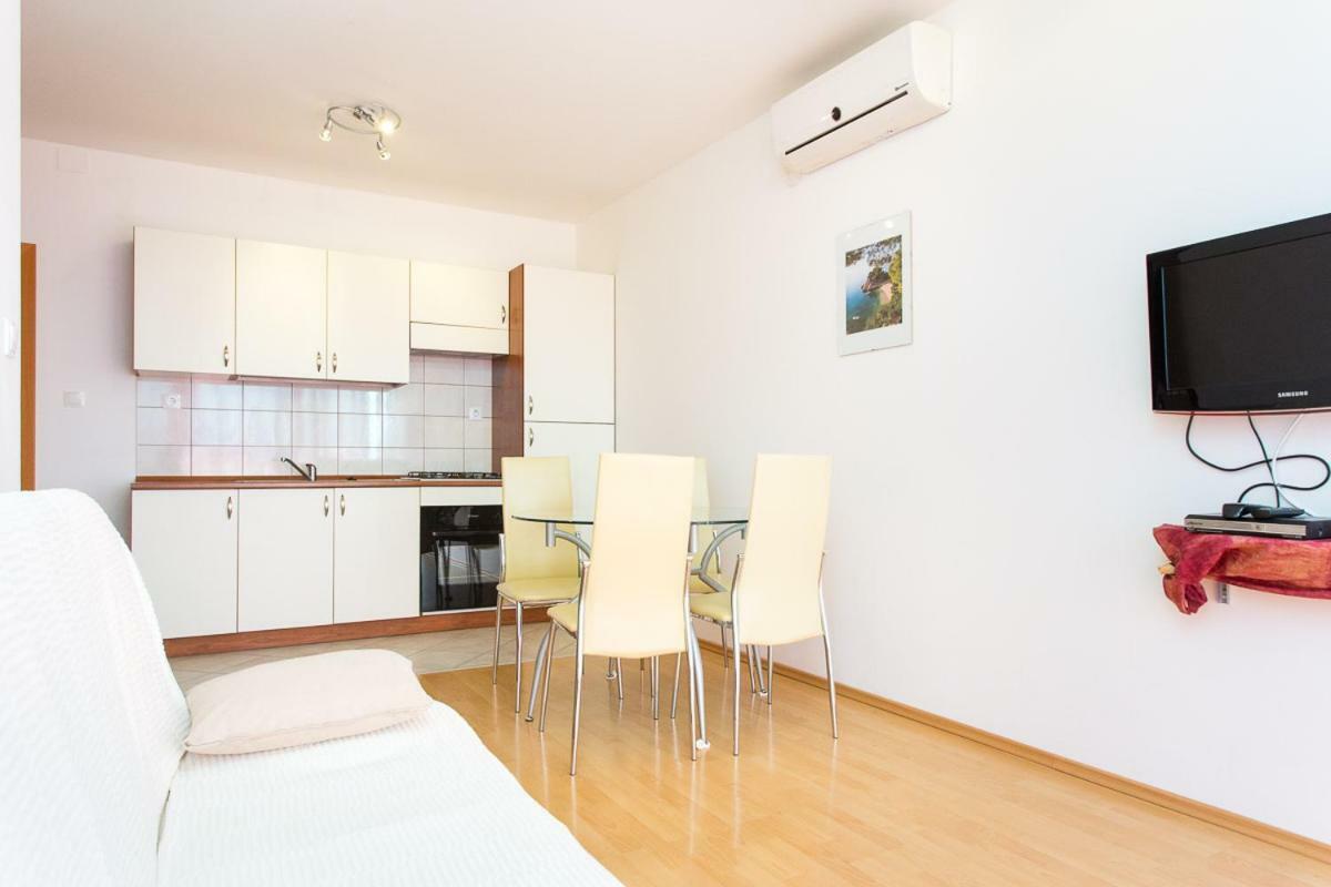 Adria Punat Apartments Екстер'єр фото